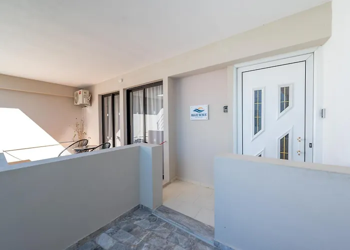 Ξενοδοχείο Blue Wave - Ixia *