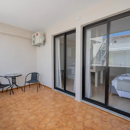 Blue Wave - Ixia Hotell