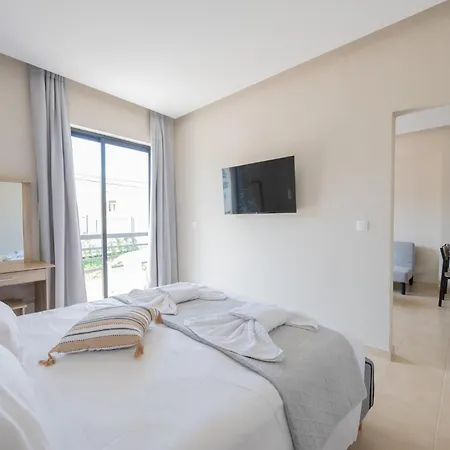 Blue Wave - Ixia Hotel