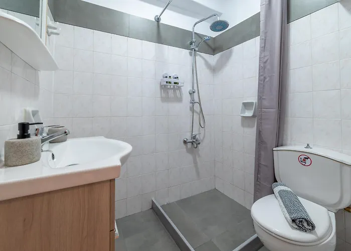 Blue Wave - Ixia فندق إياليسوس