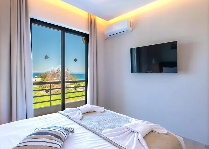 Blue Wave - Ixia * יאליסוס