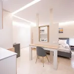 Hotel Blue Wave - Ixia *
