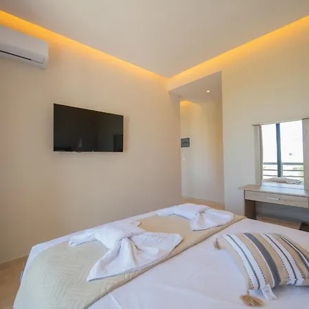 Blue Wave - Ixia * Ialysos (Rhodes)